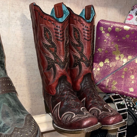 Corral wine color - Picture 2 of 5